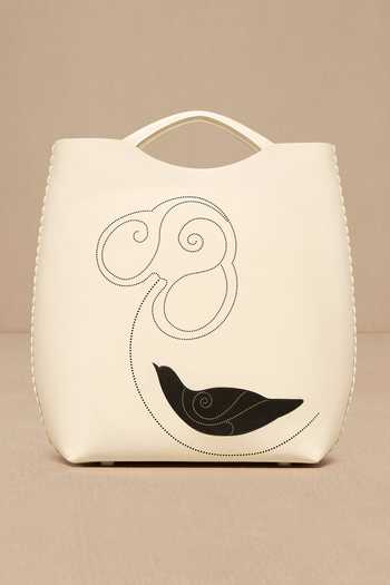Ampm_Ivory Embroidery Inlay Pattern Tote Bag 