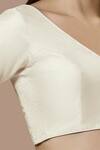 Samyukta Singhania_Off White Silk V-neck Padded Blouse_Online_at_Aza_Fashions