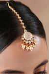 Shop_Ekathva Jaipur_Green Moissanite Polki Meenakari Pearl Maangtikka _at_Aza_Fashions