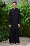 Buy_RAAS LIFE_Black Linen Cotton Woven Solid Kurta Set _at_Aza_Fashions