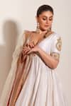 Sheetal Batra_Ivory Kurta And Skirt Silk Chanderi Embroidery Shaiz Placement Anarkali & Set 