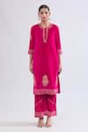 Buy_Naintara Bajaj_Pink Velvet, Chiffon Embroidery Round Neck Floral Dori Kurta Set 