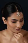 Buy_Minaki_Gold Plated Kundan Maangtikka _at_Aza_Fashions