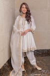 Buy_Sheetal Batra_Ivory Anarkali Silk Chanderi Embroidered Kashmiri Tilla V Faria Salwar Set _at_Aza_Fashions