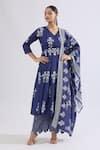 Buy_Samyukta Singhania_Blue Muslin Print Floral V Neck Angarkha Kurta Set _Online_at_Aza_Fashions