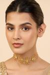Buy_Mnsh_Gold Plated Petal Heart Choker _at_Aza_Fashions