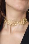 Buy_Mnsh_Gold Plated Wavy Curved Choker_at_Aza_Fashions