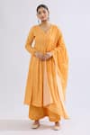 Buy_Naintara Bajaj_Yellow Muslin V-neck Floral Bandhani Angarkha Kurta Set 