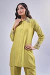 Samyukta Singhania_Green Cotton, Silk Embroidery Collared Flower Kurta And Pant Set_Online_at_Aza_Fashions