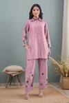 Buy_Samyukta Singhania_Pink Cotton, Silk Embroidery Collared Flower Kurta And Pant Set_at_Aza_Fashions