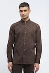 Buy_Abraham And Thakore_Brown Pure Cotton Trellis Pattern Block Print Shirt _at_Aza_Fashions