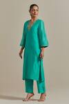 Buy_Vinusto_Sky Blue Handwoven Chanderi Embroidery Lace Zari Straight Kurta And Pant Set _Online_at_Aza_Fashions