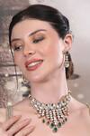 Shop_Auraa Trends_White Stones Kundan Embellished Necklace Set 