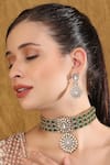 Buy_Auraa Trends_Green Stones Kundan Embellished Necklace Set_at_Aza_Fashions