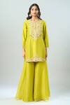 Prisho_Green Chiffon, Georgette Embroidery Round Neck Floral Kurta Set With Cape _Online_at_Aza_Fashions