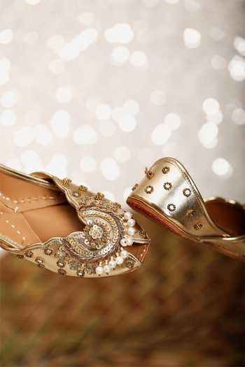 5elements_Gold Sequin And Bead Embellished Juttis _Online_at_Aza_Fashions
