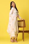 Buy_Mamicha_Beige Cotton Embroidery Round Neck Floral Kurta Palazzo Set 