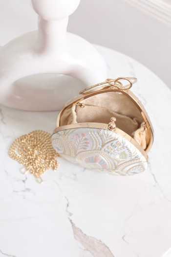 Buy_Boxwish By Bhumika_White Embroidery Floral Thread Clutch _Online_at_Aza_Fashions