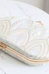 Buy_Boxwish By Bhumika_White Sequins, Embroidery Floral Clutch 