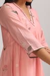 Buy_Trendy tokari_Pink Silk Chanderi Printed Floral V Neck Embroidered A-line Kurta Set 