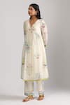 Buy_Trendy tokari_Ivory Silk Chanderi Printed Bloom V Neck Kurta Set _at_Aza_Fashions