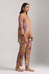 Trendy tokari_Purple Silk Chanderi Tie Dye V Neck Kurta Set With Pant _Online_at_Aza_Fashions
