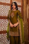 Shop_Lashkaraa_Green Silk Sequins, Zari Round Neck Floral Embroidered Kurta Set _Online_at_Aza_Fashions