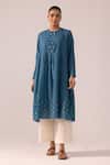 Buy_Label Shreya Sharma_Blue Handloom Cotton Embroidery Collared Handwoven Jamdani Kurta _at_Aza_Fashions