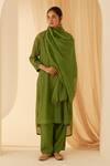 Buy_Janki India_Green Chanderi Embroidery Round Neck Cross Taanka Kurta Set _at_Aza_Fashions
