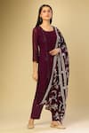 Samyukta Singhania_Purple Georgette Beads, Embroidery Square Neck Kurta Set With Dupatta _Online_at_Aza_Fashions
