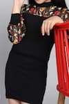 Buy_Petite Pomme_Black Viscose Printed Sleeve Dress 