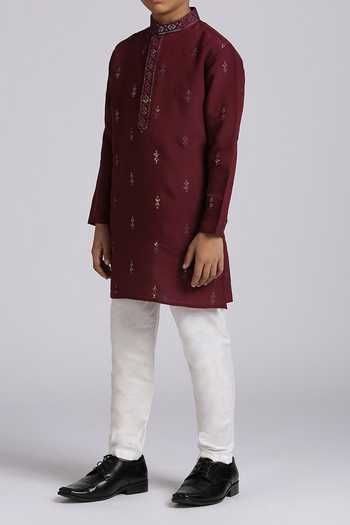 Buy_Petite Pomme_Wine Silk, Cotton Sequins Sequence Embroidered Kurta Set _Online_at_Aza_Fashions