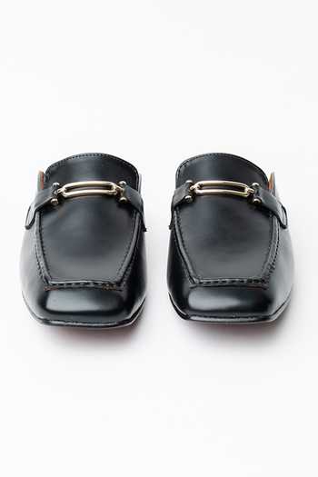 Shop_Kavith_Black Evening Square Toe Slippers _at_Aza_Fashions