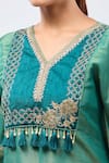 Buy_Samyukta Singhania_Green Tissue Tassels, Embroidery V-neck Kaftan Set 