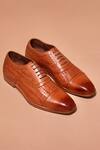 Buy_dmodot_Brown Designer Leather Brogue Shoes _at_Aza_Fashions