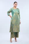 Samyukta Singhania_Green Brocade Embroidery Round Neck Peacock Kurta Set _Online_at_Aza_Fashions