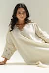 PRAHNAAYA_White Star Antifit Kurta And Pants Set _at_Aza_Fashions