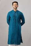 Arihant Rai Sinha_Blue Embroidery Plain Banarasi Kurta Set _at_Aza_Fashions
