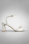 Buy_Signature Sole_White Buckle Strap Block Heels 