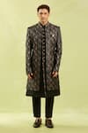 Buy_Arihant Rai Sinha_Black Digital Print Sherwani Set 