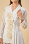 Aakaar_White Moss Crepe Blazer And Pant Set _at_Aza_Fashions