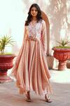 Buy_Isha Gupta Tayal_Pink Chanderi Printed Kurta Set _at_Aza_Fashions