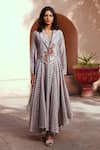 Isha Gupta Tayal_Gray Grey Chanderi Printed Kurta Set _Online_at_Aza_Fashions