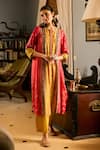 Buy_Saundh_Pink Muslin, Cotton Satin, Viscose Round Neck Printed Kurta Set  _at_Aza_Fashions