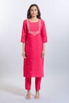 Samyukta Singhania_Pink Viscose, Chanderi Embroidery Round Neck Kurta Set _Online_at_Aza_Fashions