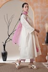 Surabhi Arya_White Chanderi Embroidery Keyhole Neck Kurta Set With Dupatta _at_Aza_Fashions