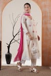 Buy_Surabhi Arya_White Chanderi Embroidery V-neck Floral Kurta Set _Online_at_Aza_Fashions