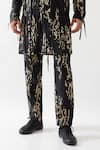 Son of A Noble Snob_Black Linen Slim Fit Printed Kurta Set _at_Aza_Fashions