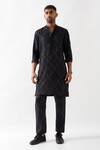 Buy_Son of A Noble Snob_Black Linen Printed Kurta Set _at_Aza_Fashions