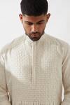 Buy_Son of A Noble Snob_Ivory Linen Fringe Basket Weave Kurta Set 